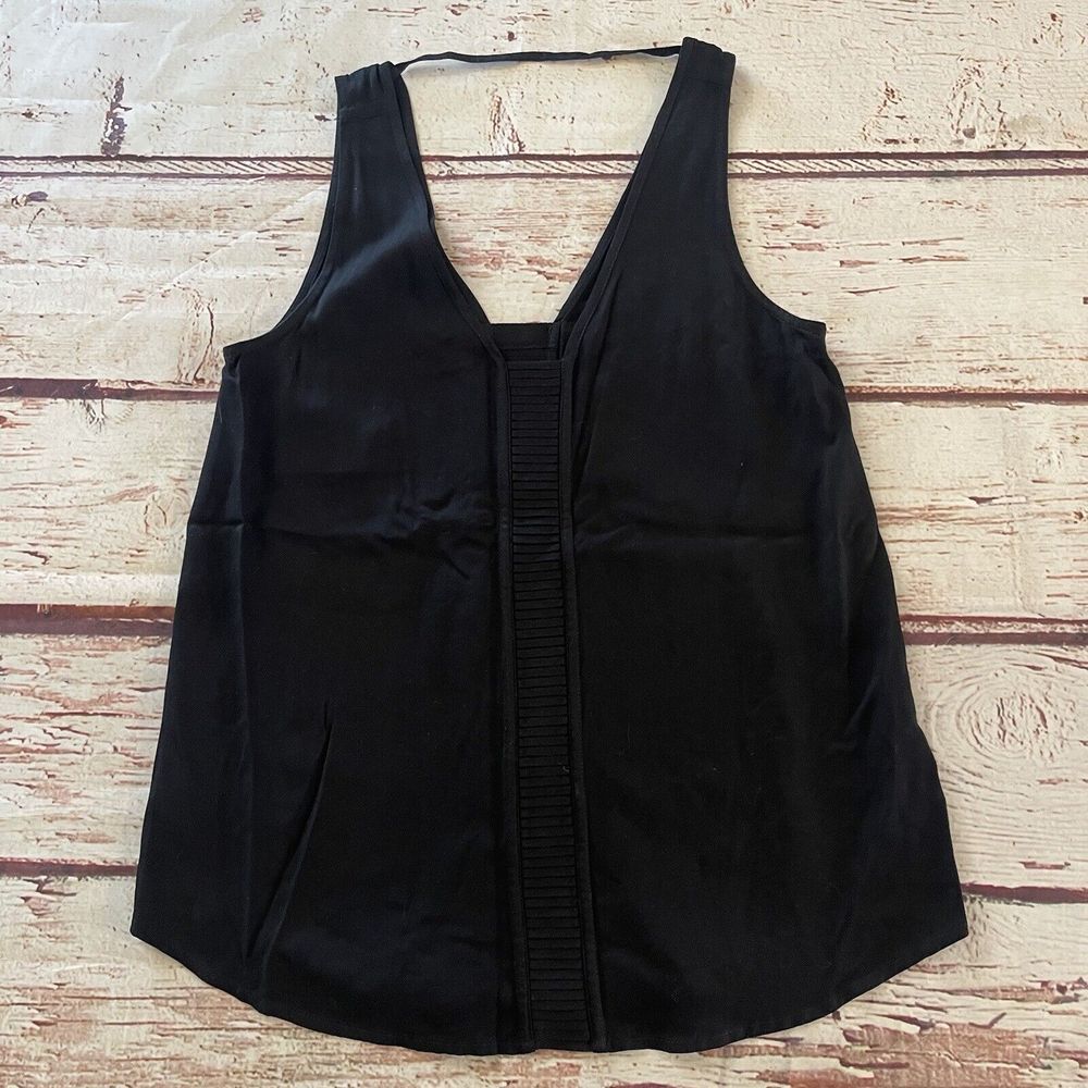 Naked Zebra Women Size Small Black Sleeveless Blouse‎ Top V Neck 100% Rayon